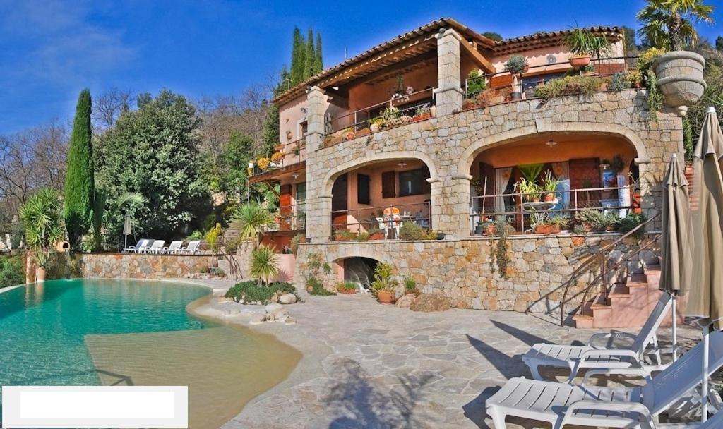 Locaspera Apartamento Spéracèdes Exterior foto