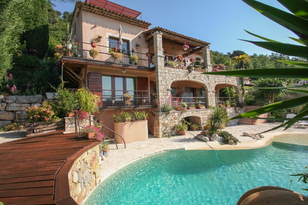 Locaspera Apartamento Spéracèdes Exterior foto